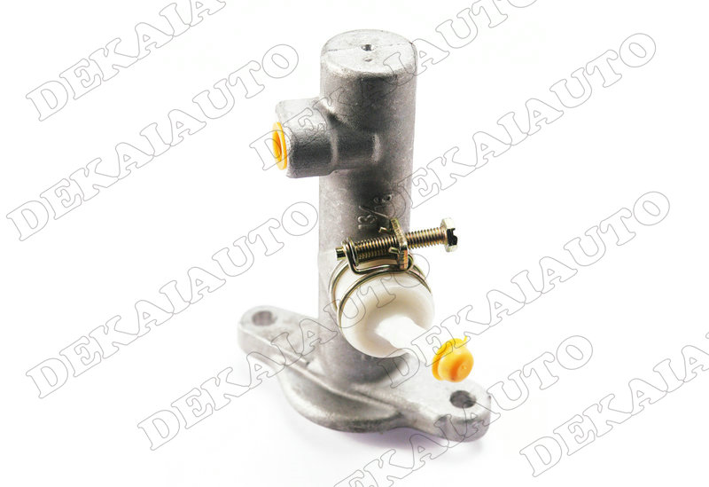 Clutch master cylinder