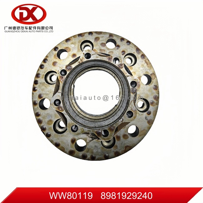 Rear wheel hub NPR75